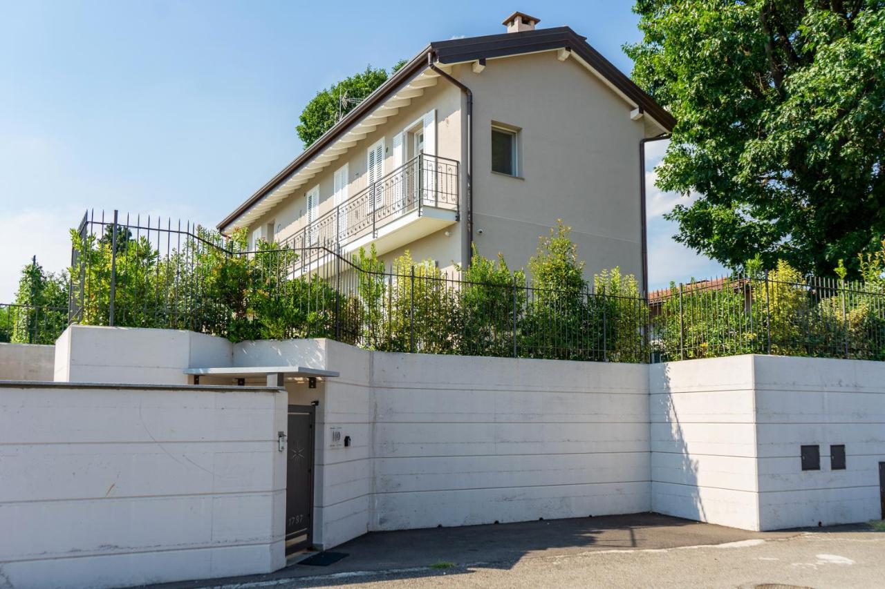B&B Margante Somma Lombardo Bagian luar foto